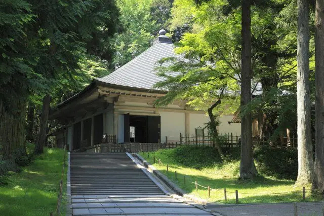 「中尊寺金色堂」