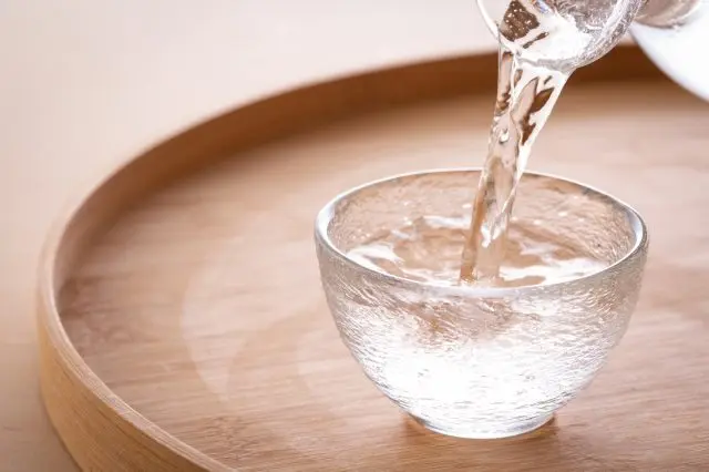 请记住日本酒有「甘口」和「辛口」两大类