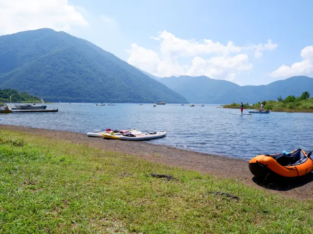 夏の山中湖ならマリンスポーツを楽しもう