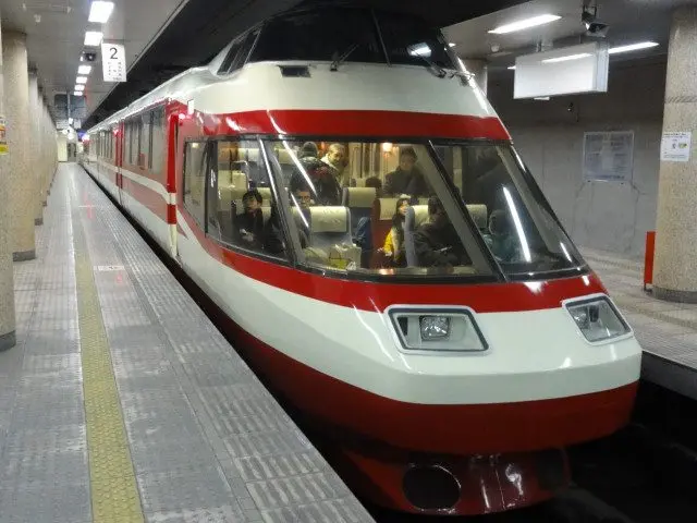 Train (Yukemuri)