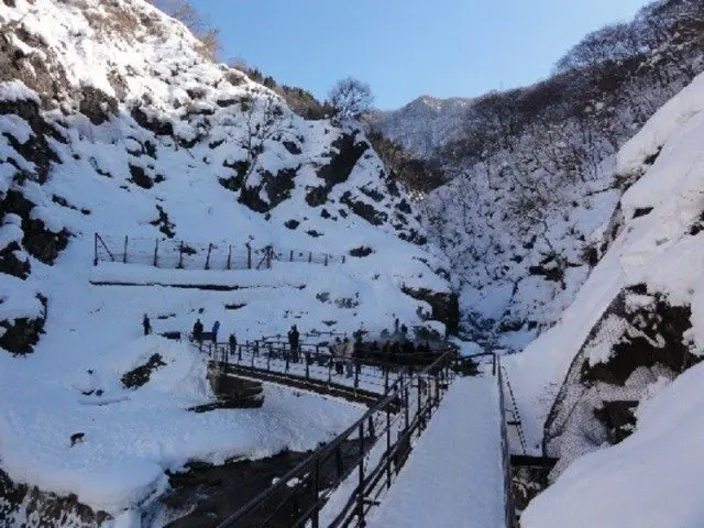 Natural “baths in the snow"