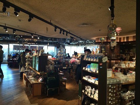 如同购物的游园地！请光临设有25个售卖专区的东急手创馆涩谷店！