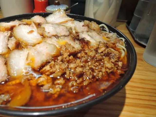 絞肉的香辣味撲鼻