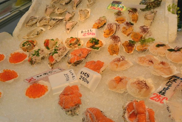 各種切好的海產