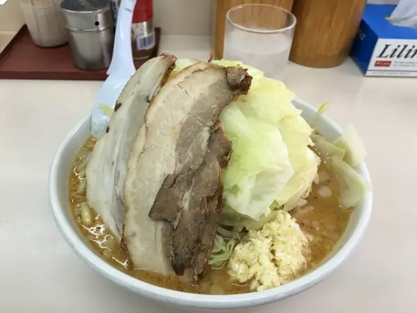 【食紀】人氣經久不衰的札幌在地拉麵店「拉麵五丈原」！