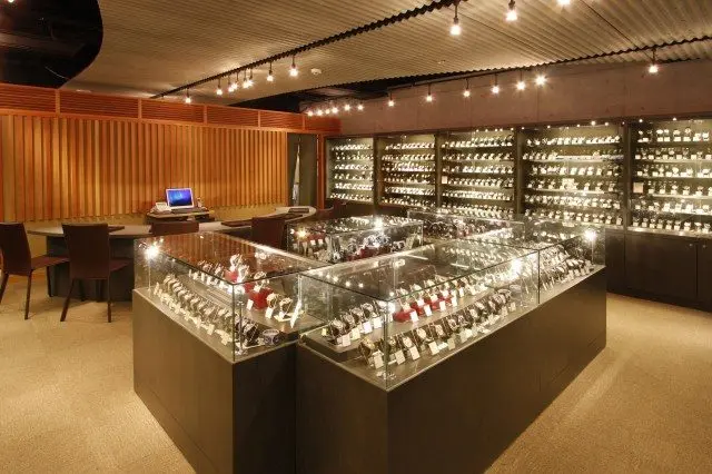 重視和風的構造讓店內氛圍更為鎮定高雅