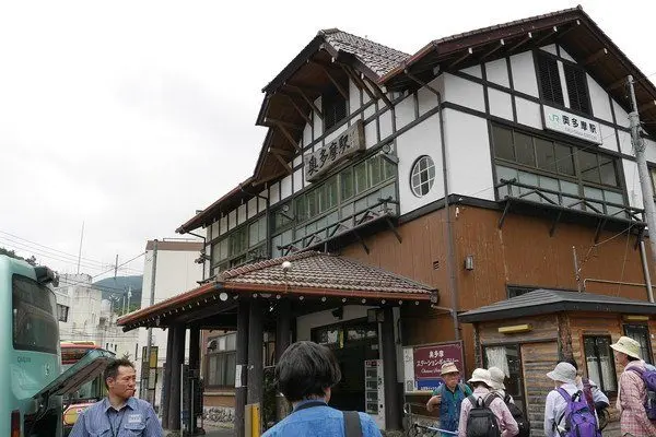 奧多摩町的玄關 「奧多摩站」