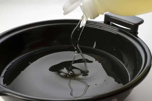 由于油在16世纪是奢侈品，因此天妇罗并未得到广泛的普及和发展