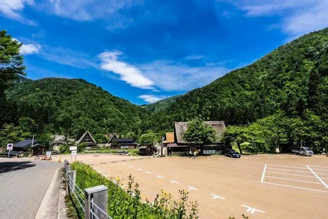 「五箇山菅沼」巴士站