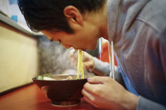 ラーメン好きなら訪れるべき【北海道の人気ラーメン店15選&スポット4選】