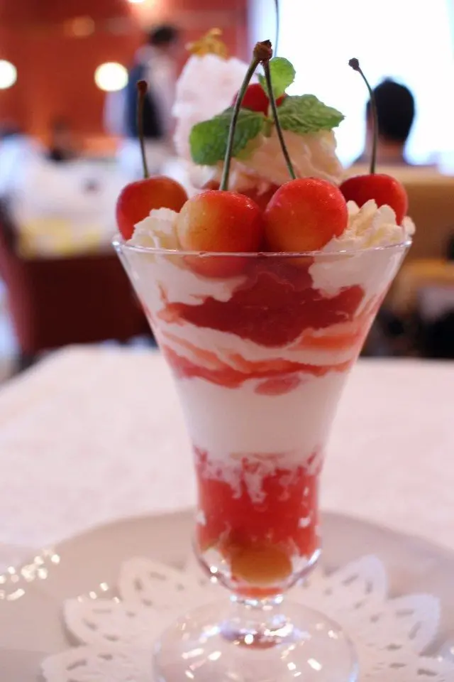 山形縣産佐藤錦百匯（2480日圓）