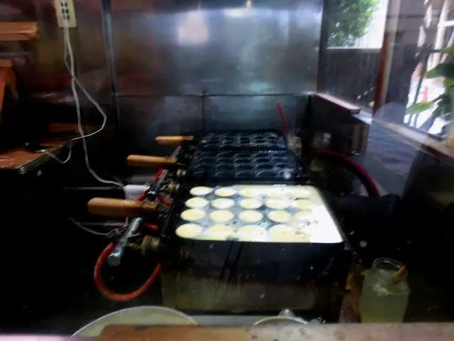 廚房正在煎明石燒