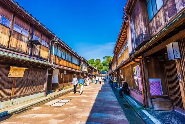 Higashi tea house district