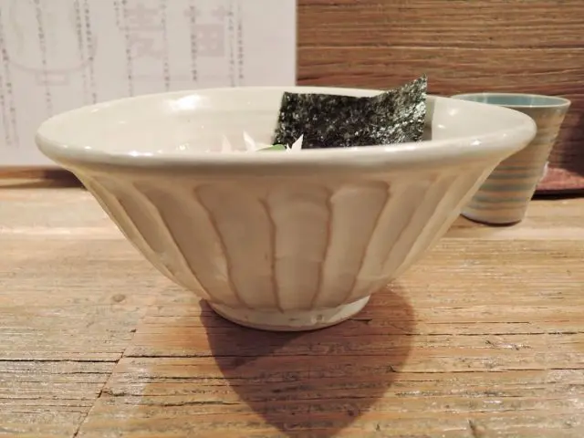 特別製作的拉麵碗