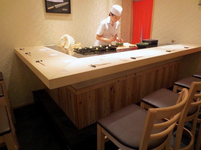 壽司職人泉水美佳