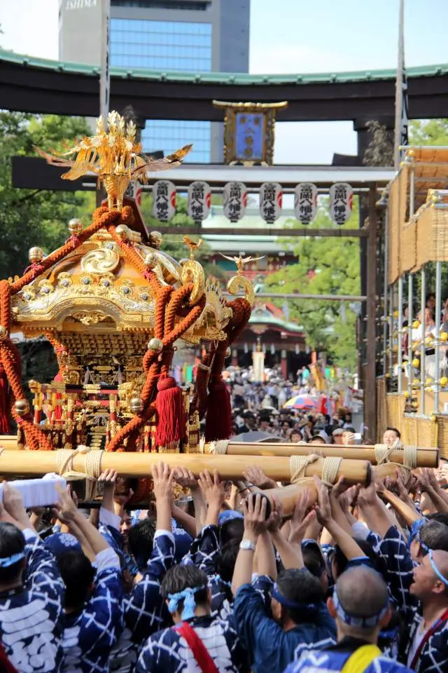 富岡八幡宮本祭舉辦時的場景