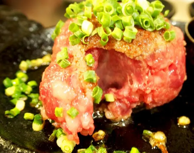 伊万里牛的漢堡排