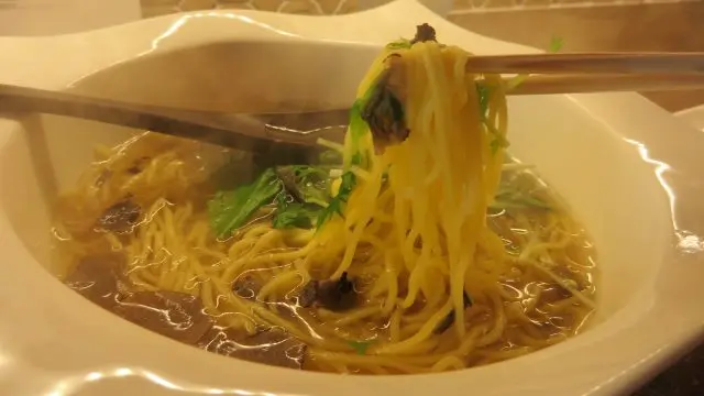 精心製作的麵條