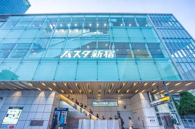 新宿高速巴士總站