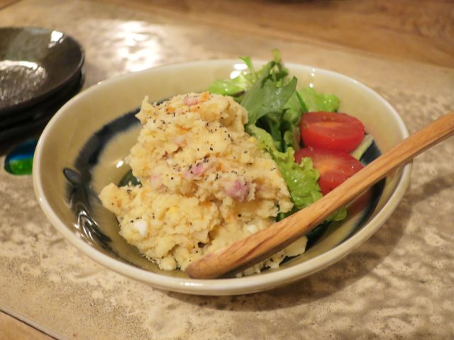 馬鈴薯沙拉  480日圓