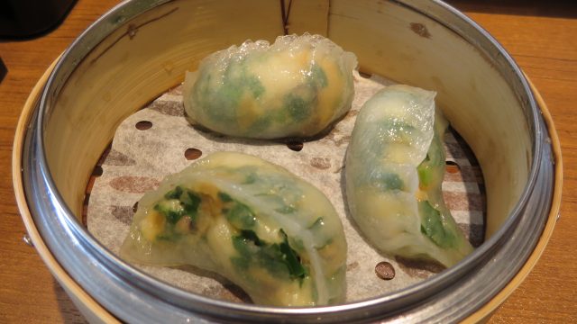 鮮蝦韮菜餃（日文：海老とニラの蒸し餃子） 626日圓