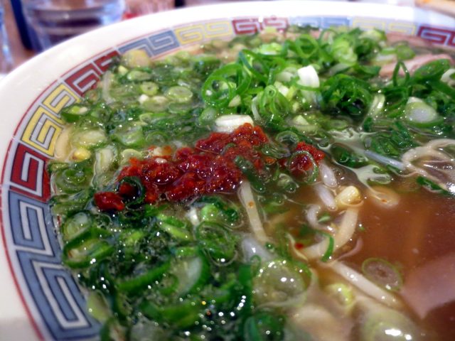 大阪便宜又好吃的傳統拉麵店「拉麵旭屋」