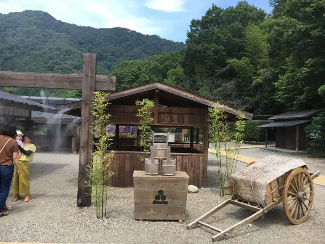 再現江戶時代的關卡模樣