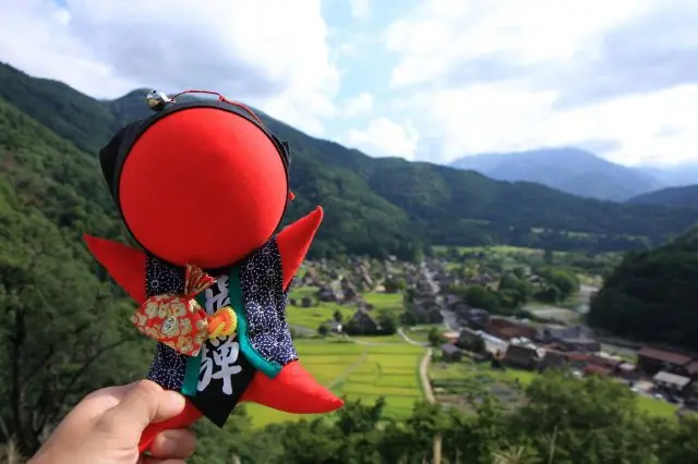 猴寶寶與白川鄉