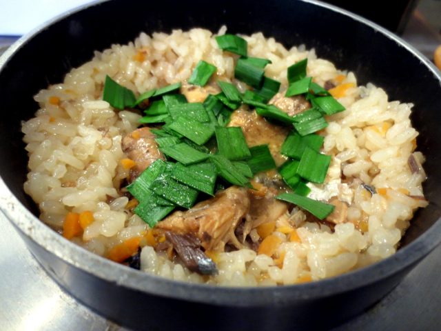 Huge Portions in Osaka! Kamameshi for Lunch at “Irori to Kamameshi Shizuru”