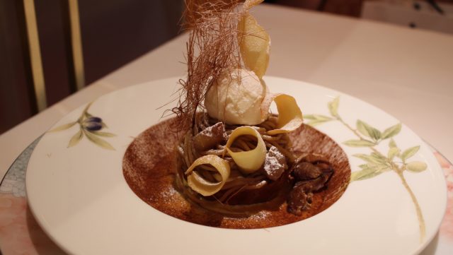 「銀座葡萄之木」藝術又美麗的盤飾甜點