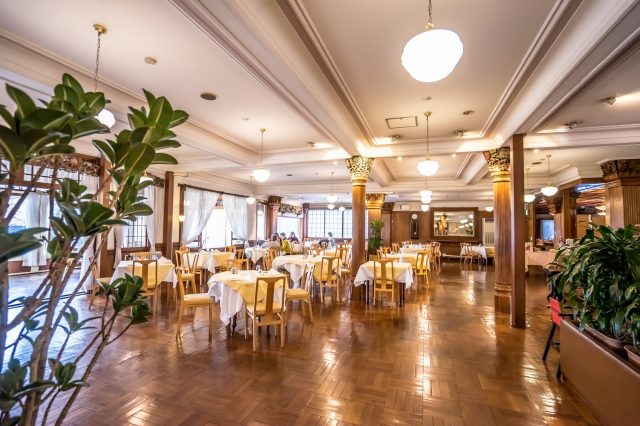 寬敞的MAIN DINING ROOM