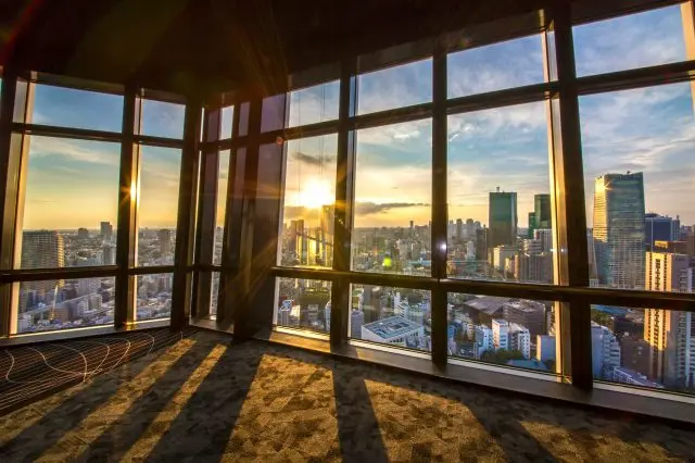 从150米的高处，一览东京人文街景的「MAIN DECK」