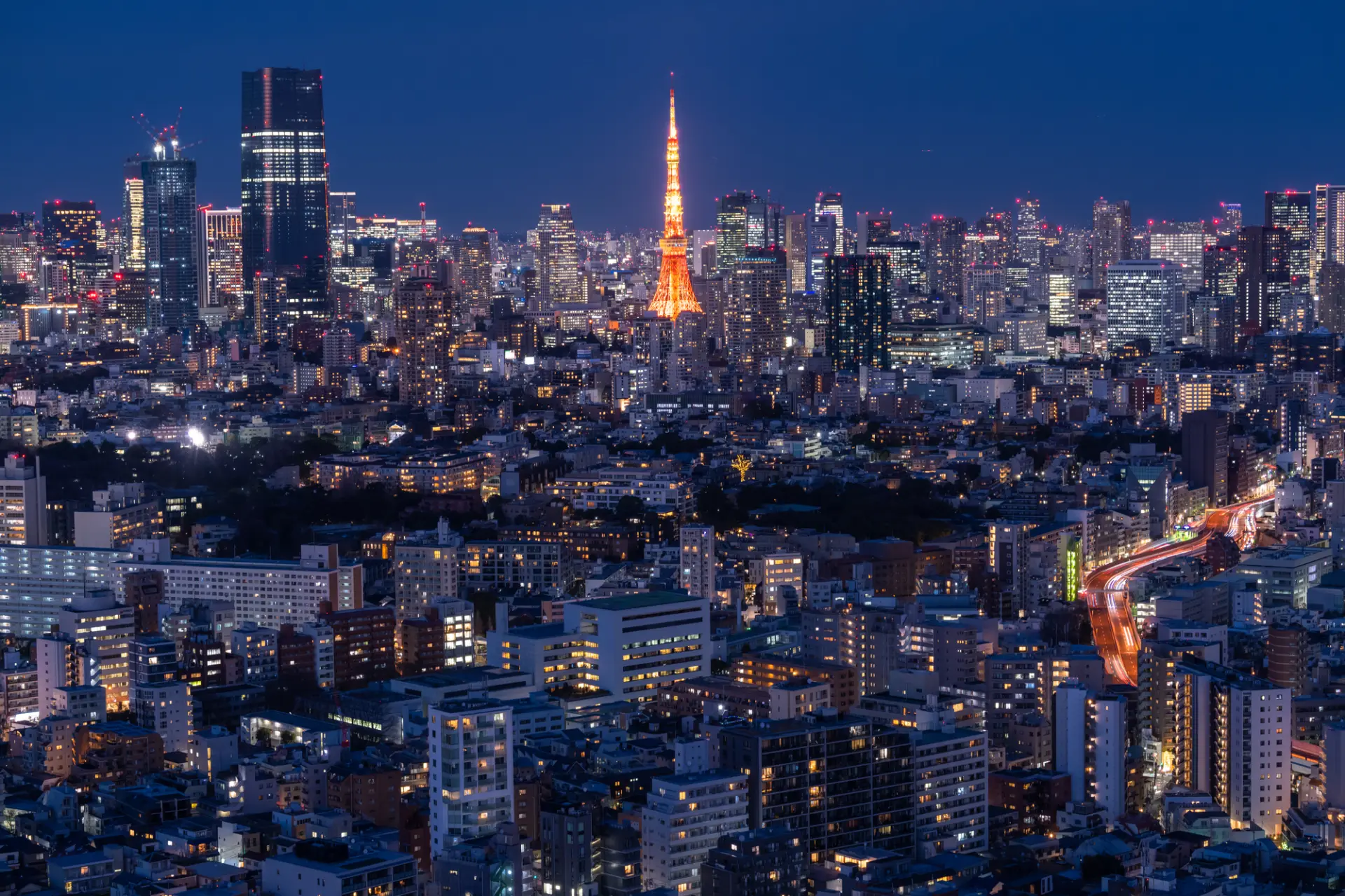 東京鐵塔同框!能一望東京代表性夜景的飯店