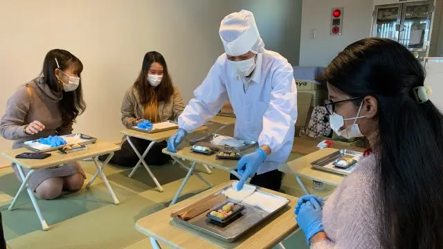 Sweet Maker taught us very patiently