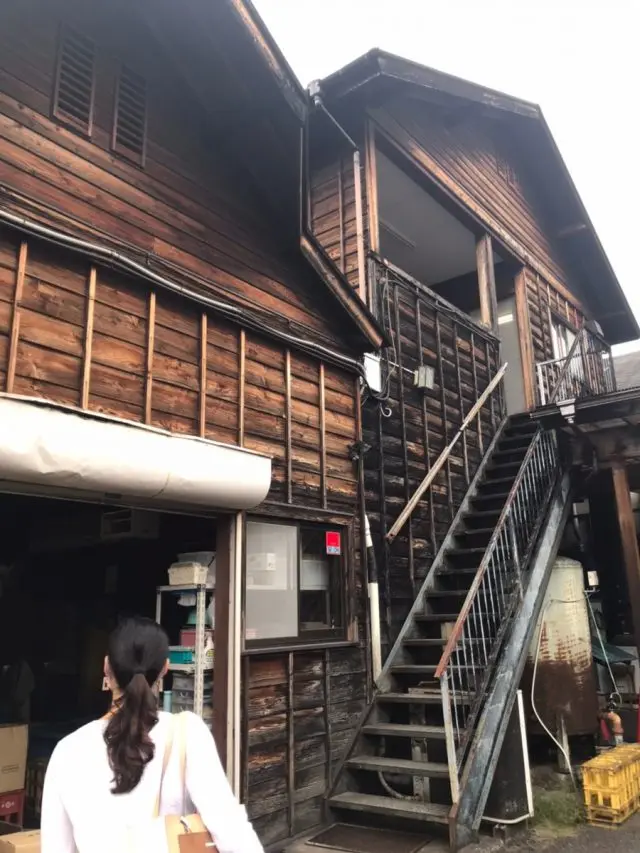 Visiting the Matsumoto Soy Sauce Factory, which has been used since the Edo period