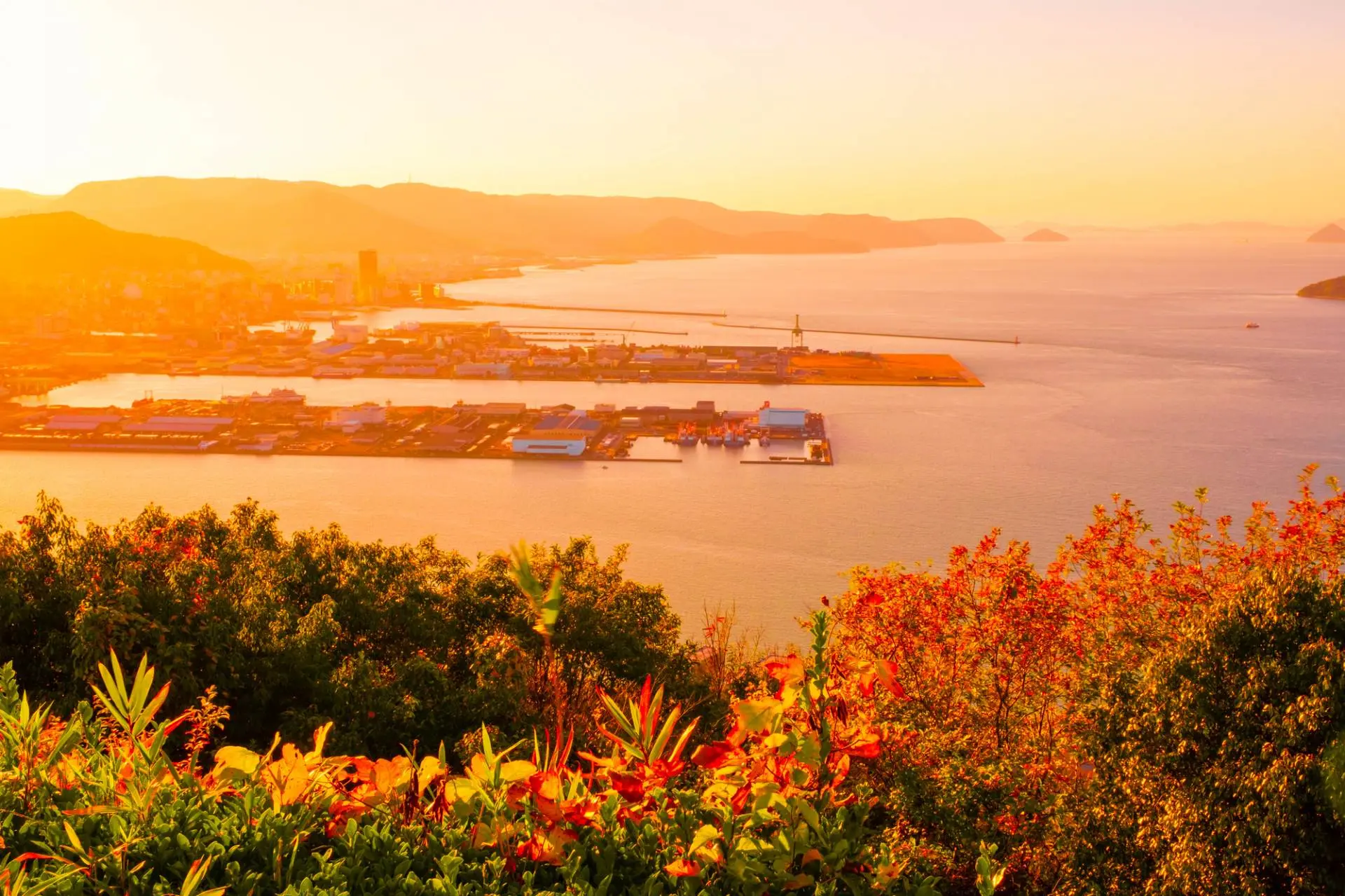 高松観光完全ガイド！定番スポットから穴場、グルメからお土産まで