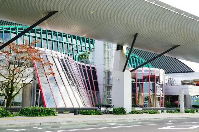 Start this trip at Takamatsu Airport where you rent a car!