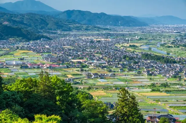 长野县是拥有丰富的自然景观和历史文化的人气观光地