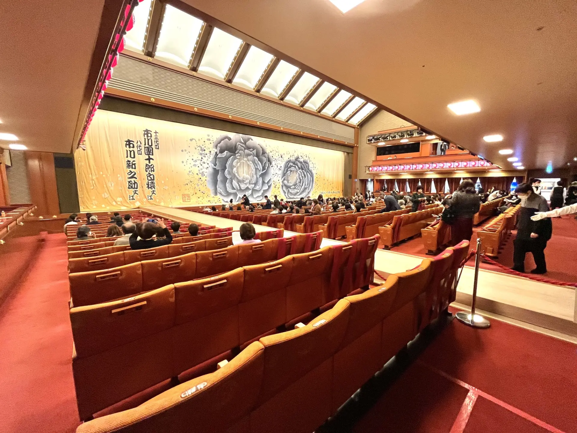 一幕見席を利用すれば観光プランに歌舞伎鑑賞を組み込みやすい