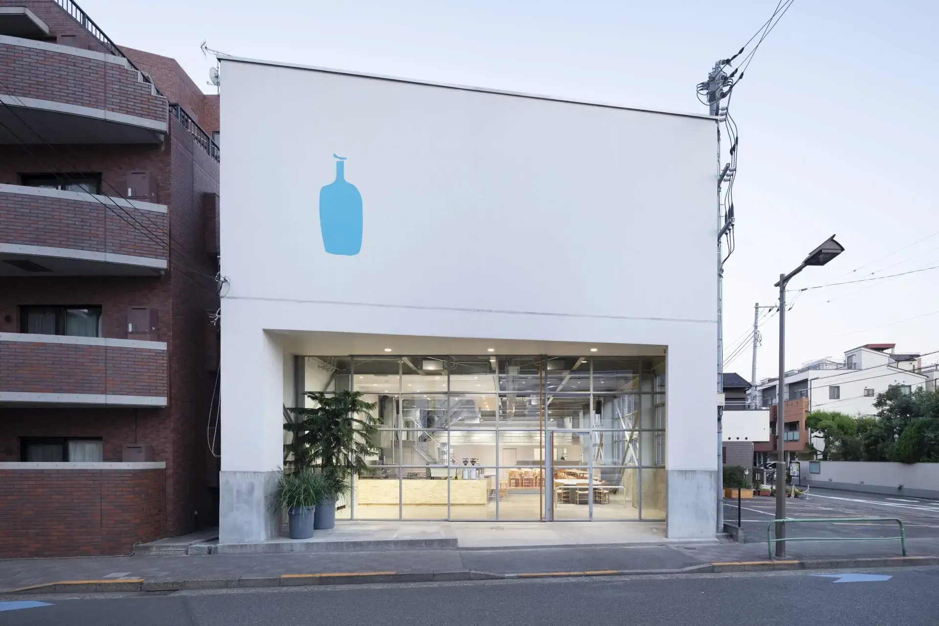 ブルーボトルコーヒーの日本1号店