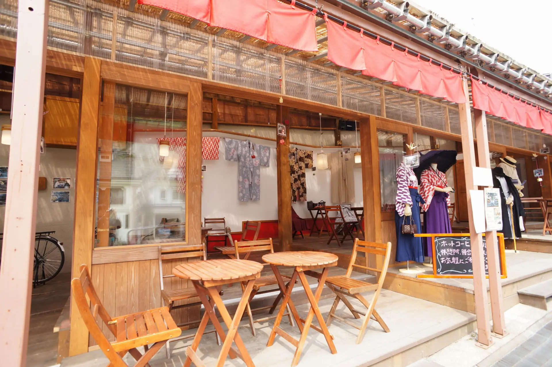 大正時代にタイムトリップすることができる貸衣装＆カフェ