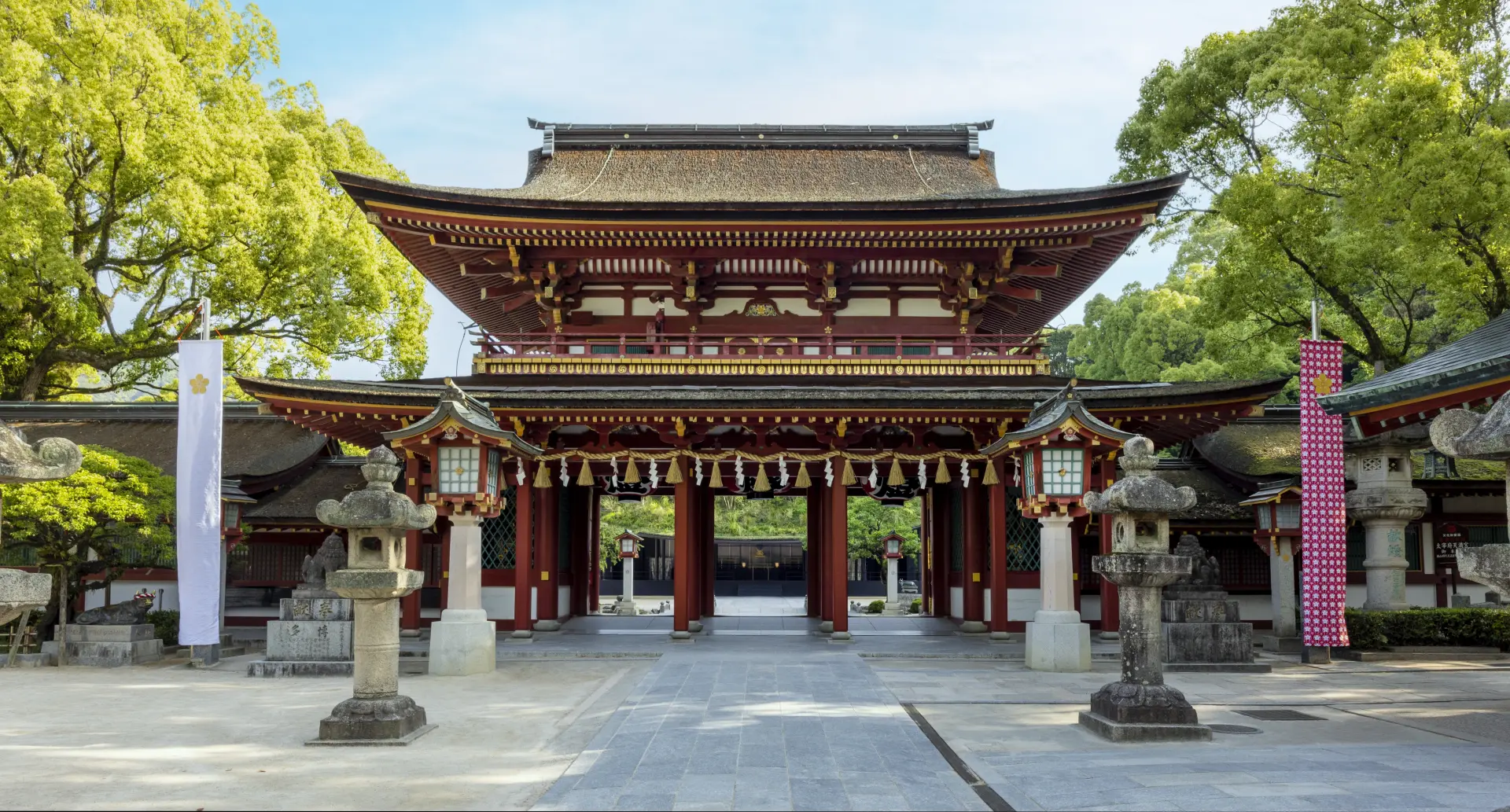 学問の神様「菅原道真公」を祀る、全国10,000社の総本宮