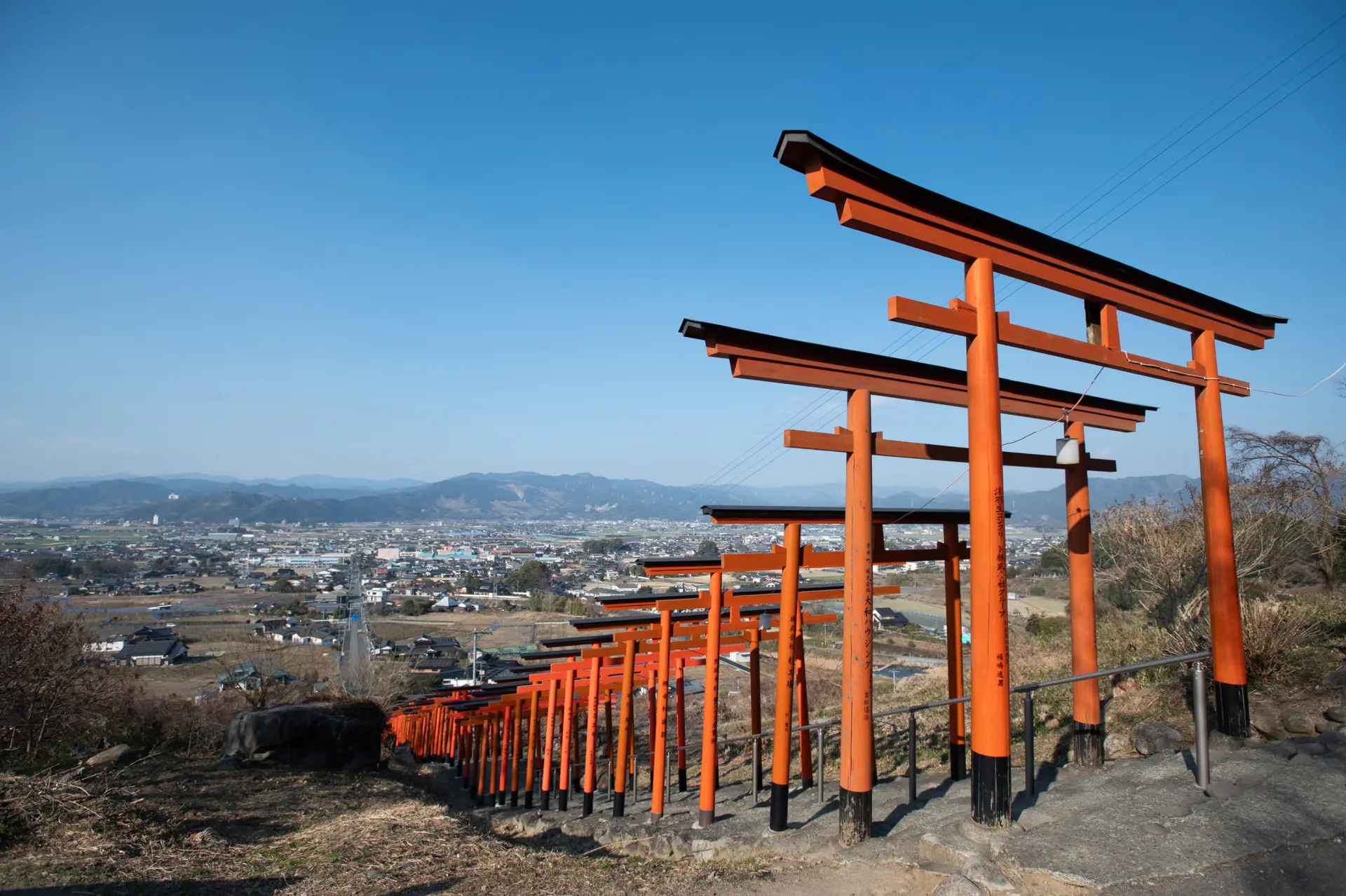在福岡近郊的「浮羽稻荷神社」欣賞綿延的鳥居勾勒出的浪漫風景