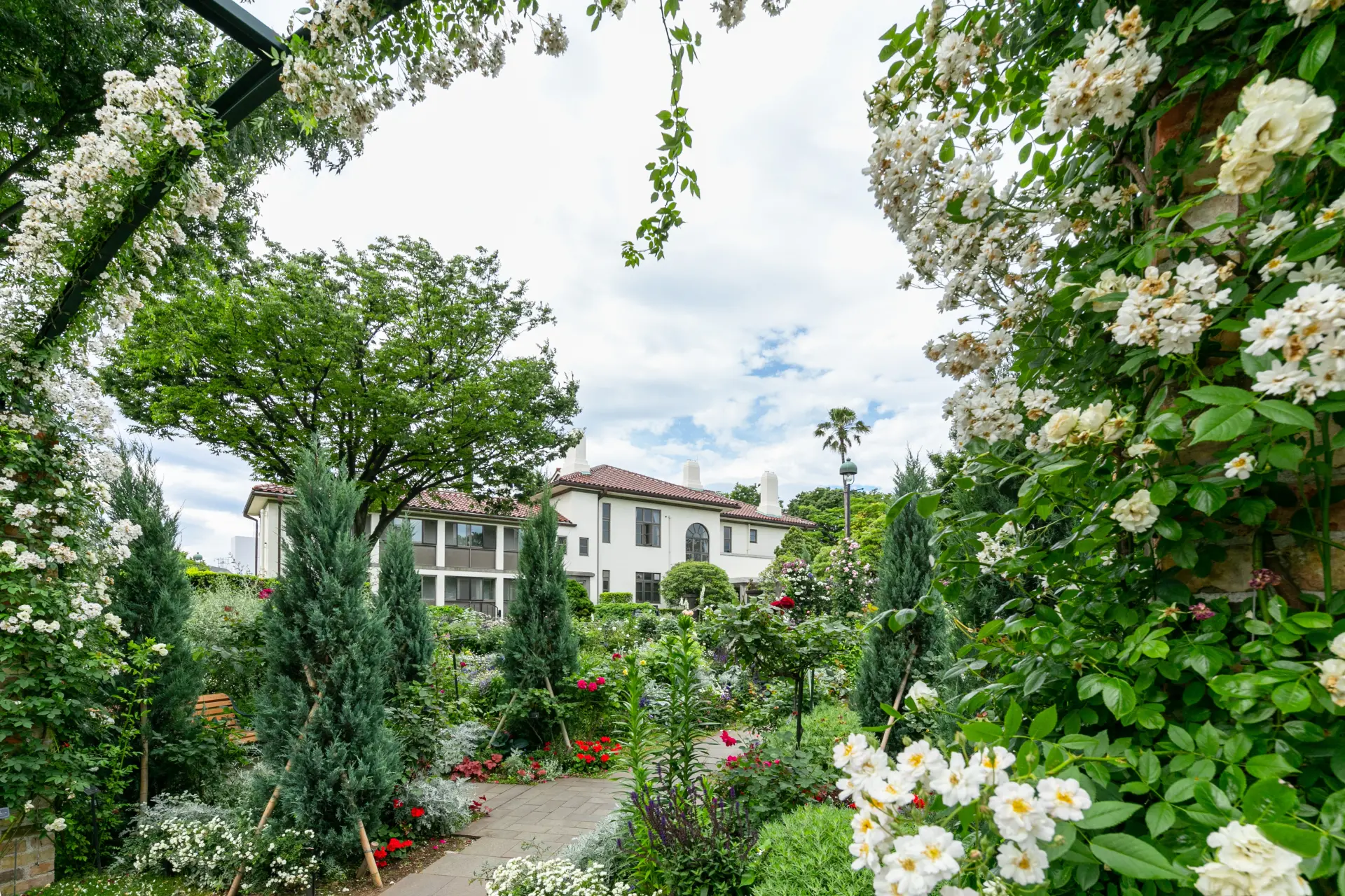 横浜カルチャーを生んだ商店街と異国情緒あふれる旧居留地