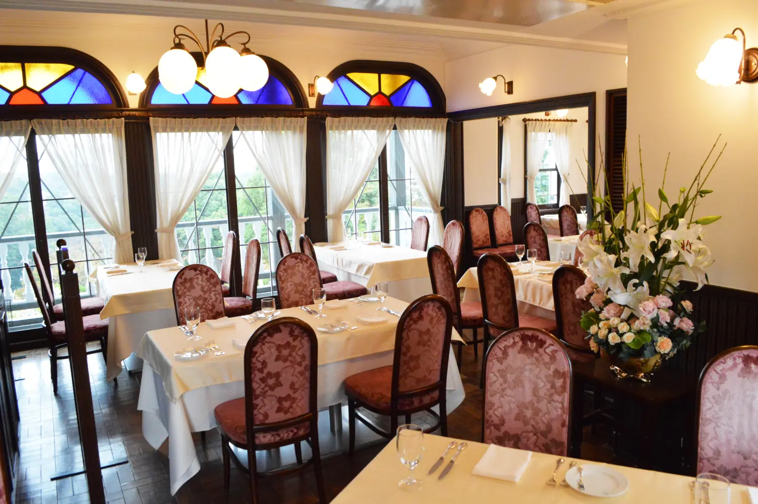 山手の丘に佇む歴史ある洋館レストラン