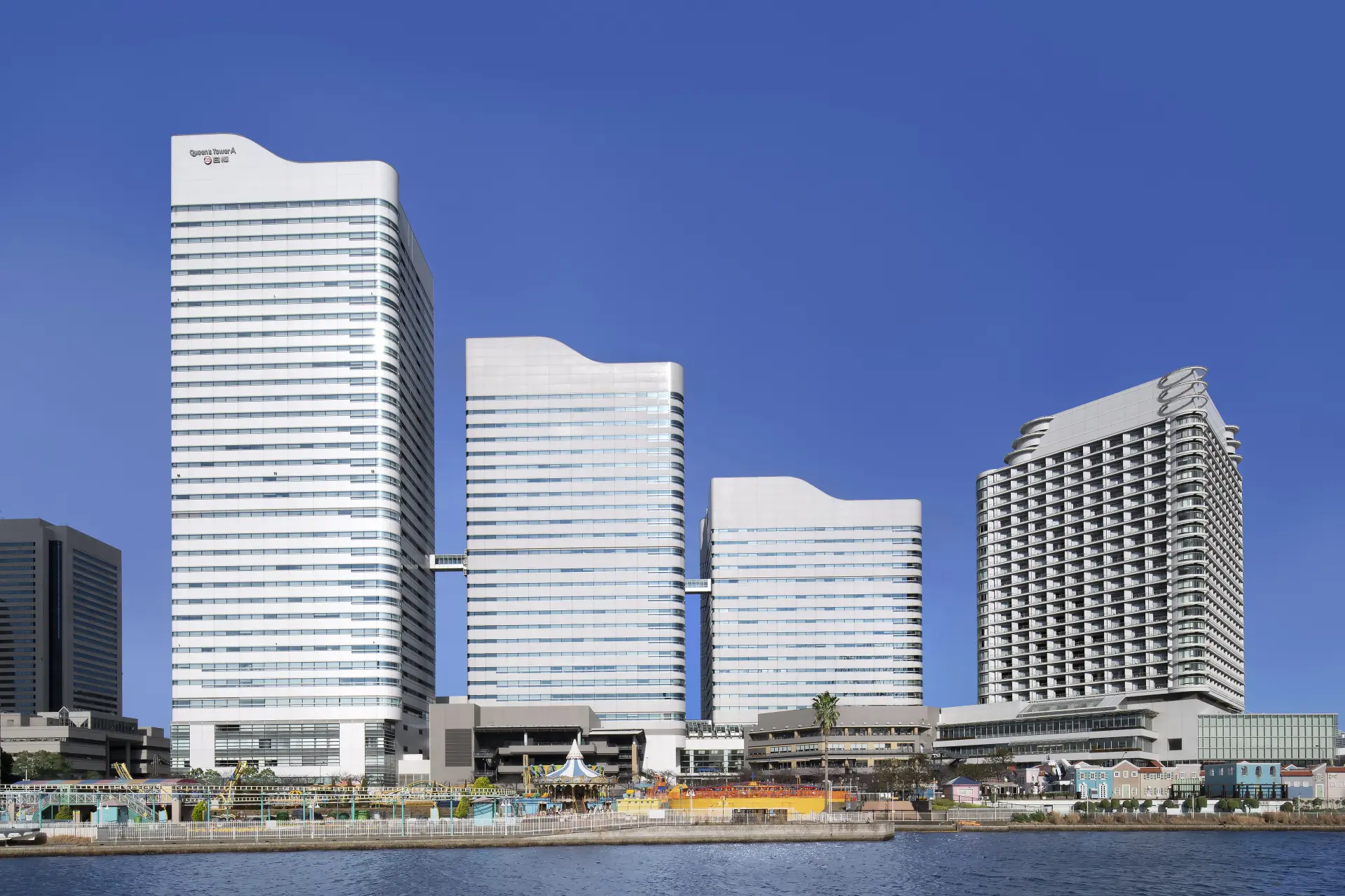 みなとみらいで、都心の楽しみが詰まった大型複合施設