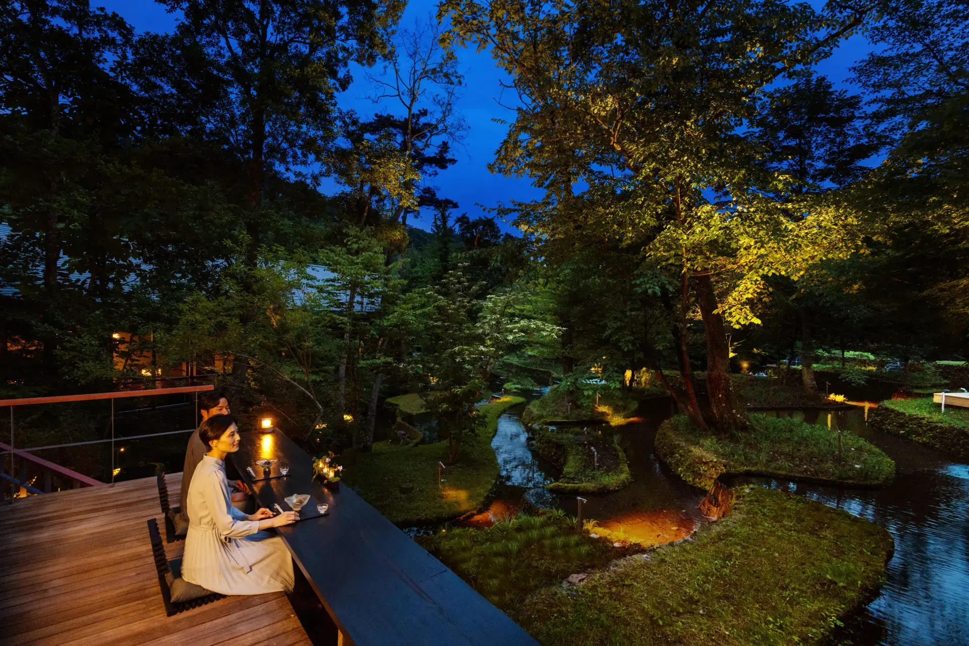 Forest luxury at the foot of Mount Asama, where you stay as if living with nature