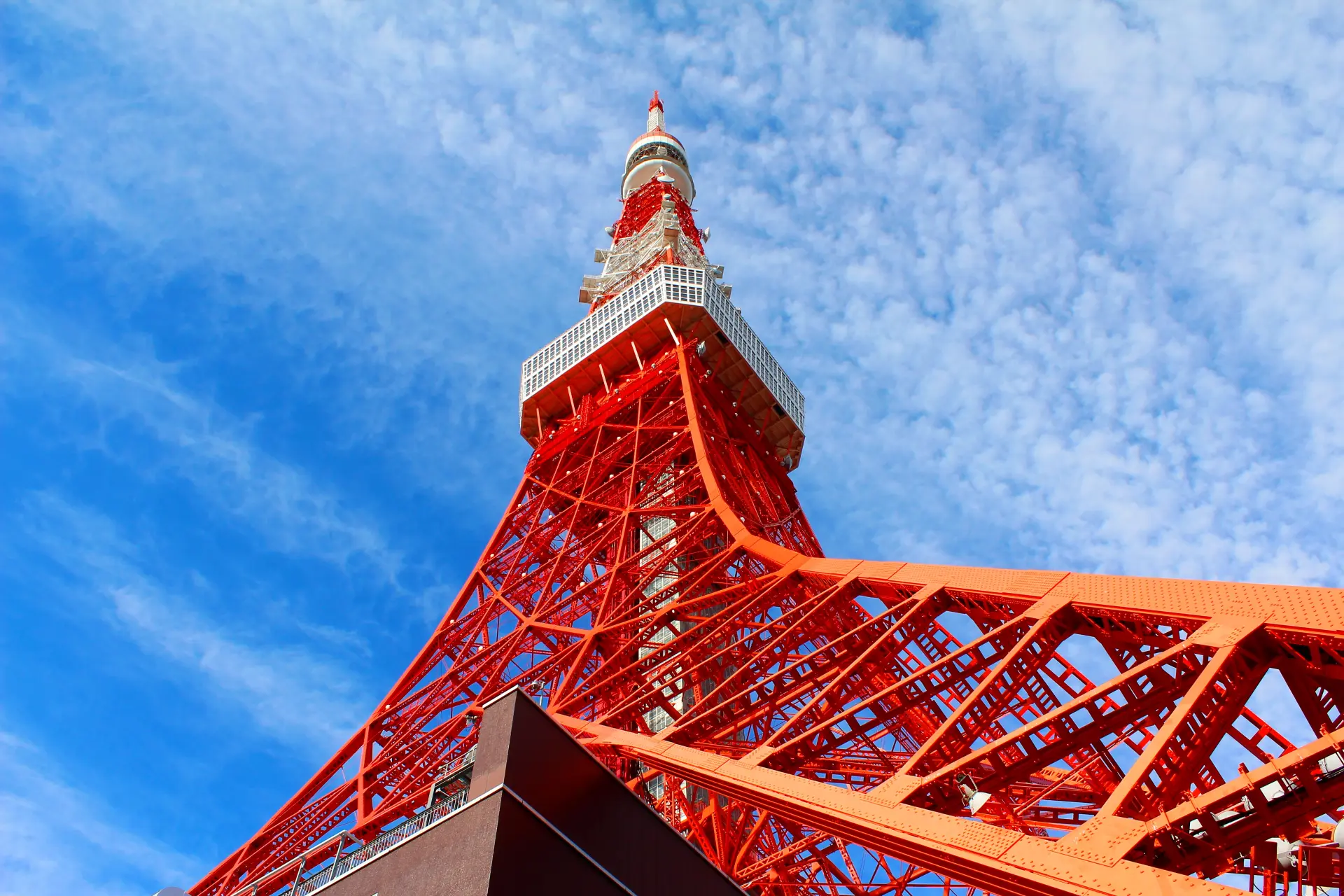 高さ333mを誇る東京タワー