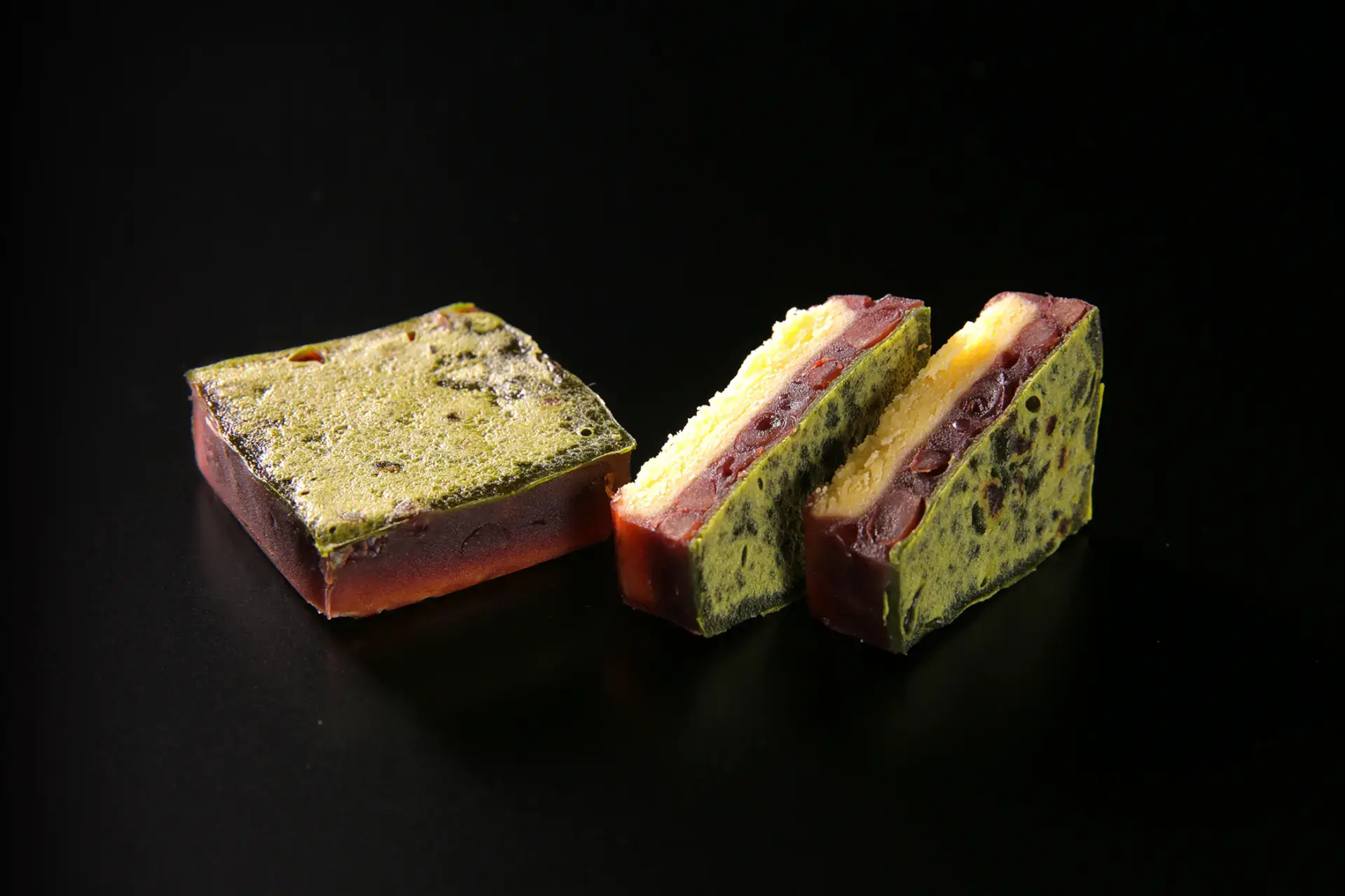 抹茶口味款：帶有微苦的抹茶口味亦廣受喜愛