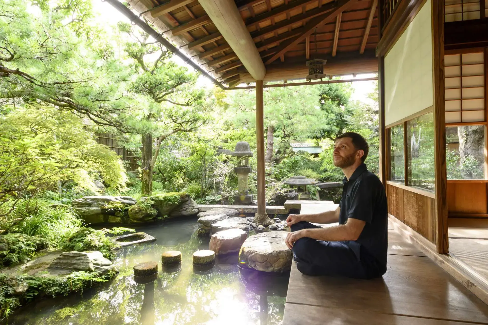 In Kanazawa, hands-on martial arts and traditional culture experiences let you encounter the “way” and “spirit” nurtured by samurai culture